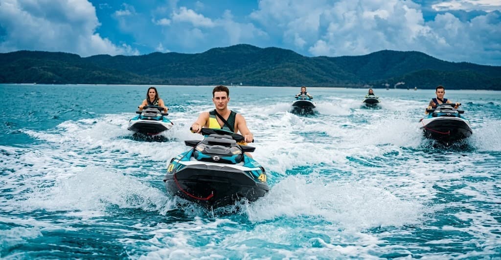 Jet ski