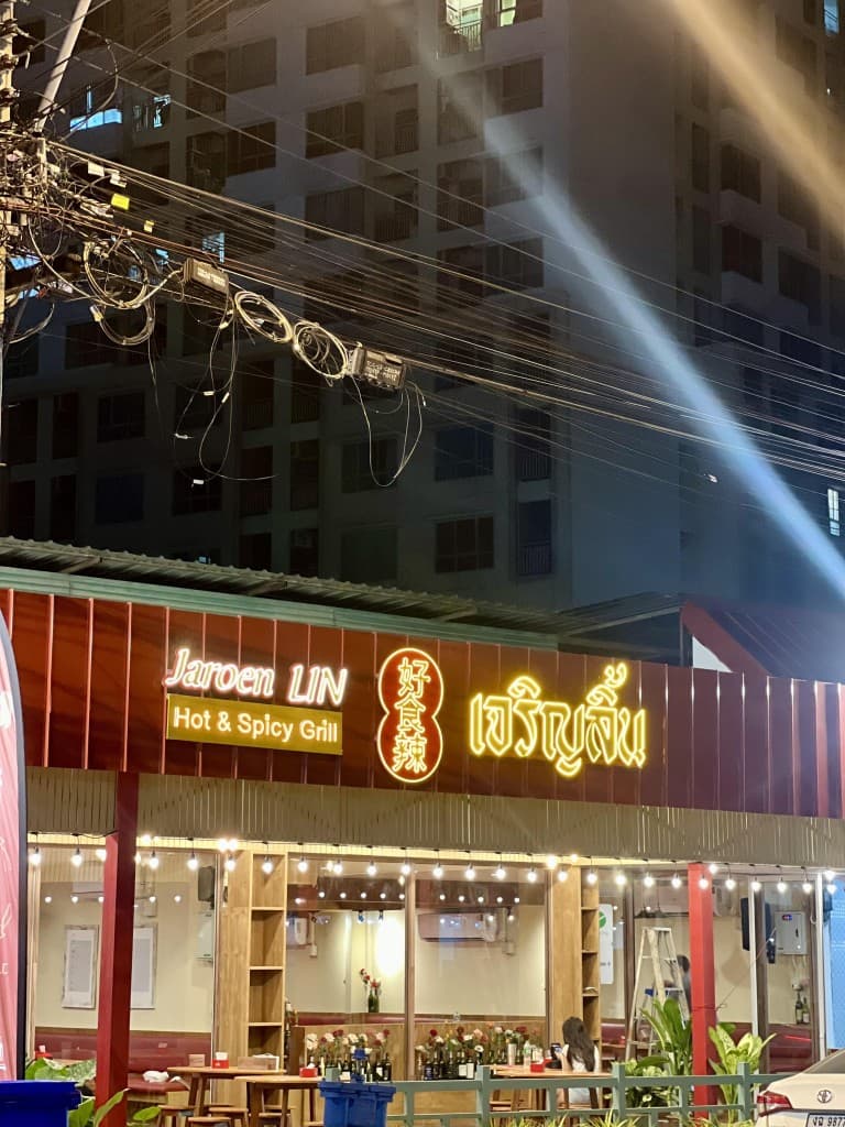 Jaroenlin Pattaya