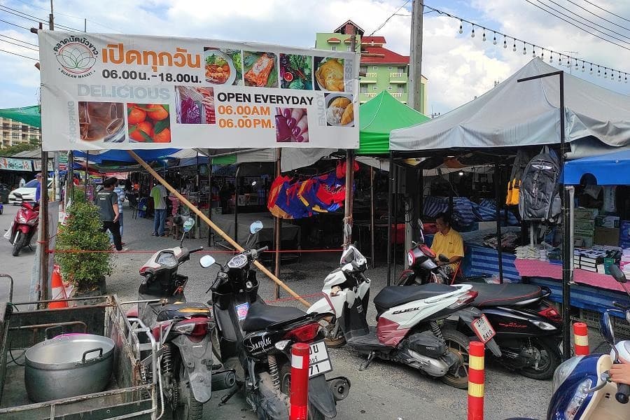 Buakhao Market