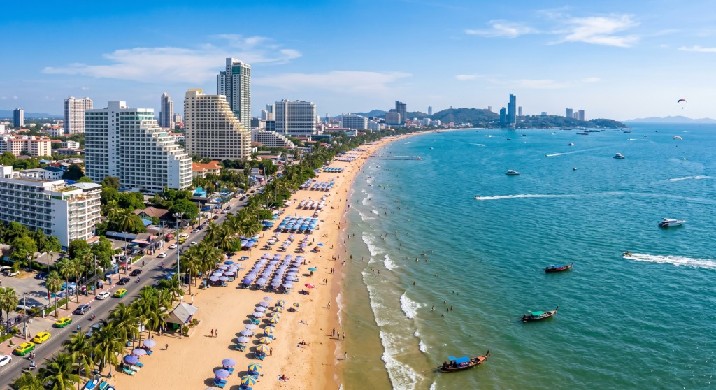 Pattaya Beaches: Jomtien to Wongamat